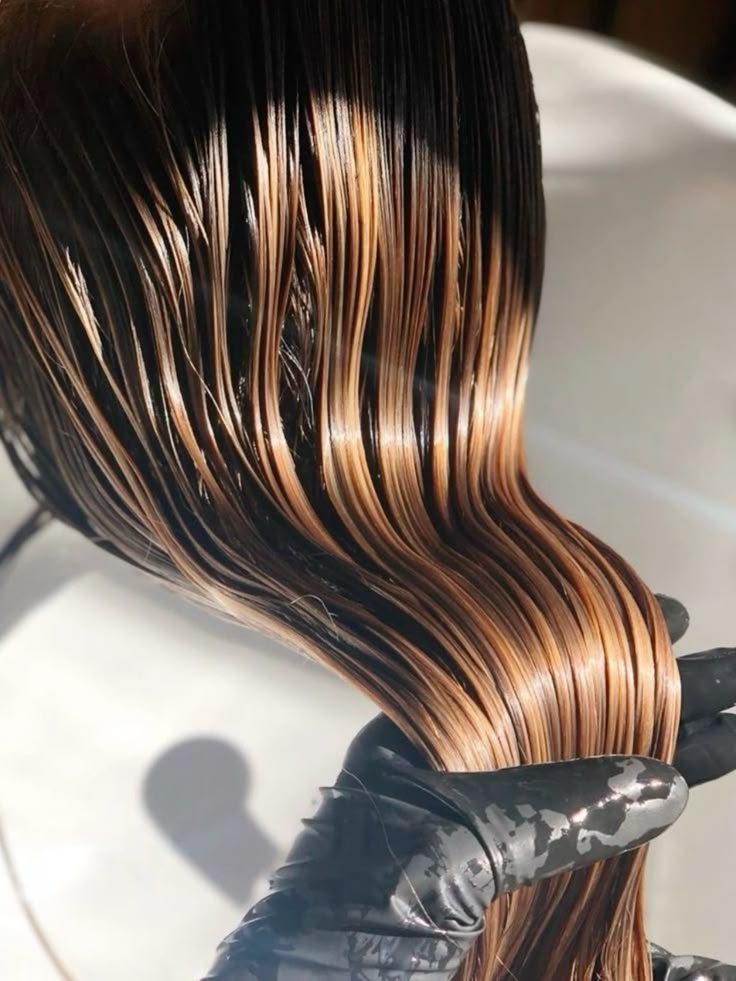 Vlasy a vlasová péče